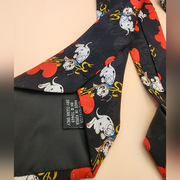 Vintage DISNEY 101 Dalmatians Tie Valentine Heart Love Necktie Red Black Gold - Picture 4 of 7